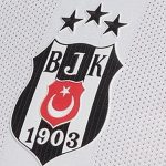 SON DAKİKA: Beşiktaş, Samet Aybaba ve Friedel ayrılıklarını duyurdu