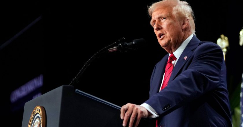 Adalet Bakanlığı, Trump’a karşı ceza soruşturmalarında çalışanları reddetti