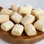 10 dakikada üç malzeme ile bisküvi un tarifi – son dakika adam haberleri