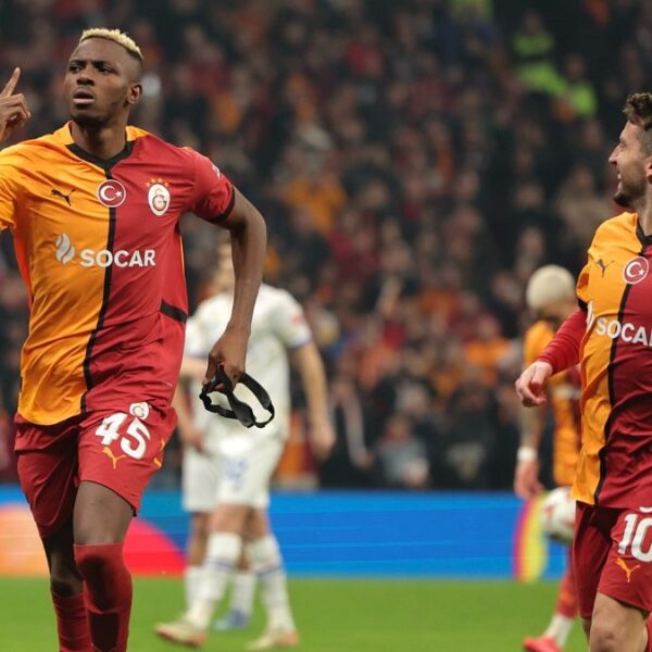 Galatasaray 25. şampiyonluğunu ilan etti, 5. yıldızı takan ilk Türk takımı oldu