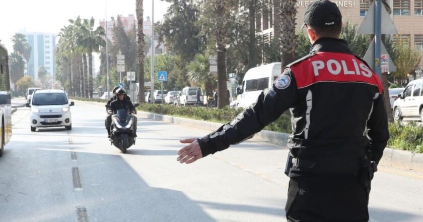 Kask takmayan 475 bin motosiklet sürücüsüne işlem yapıldı
