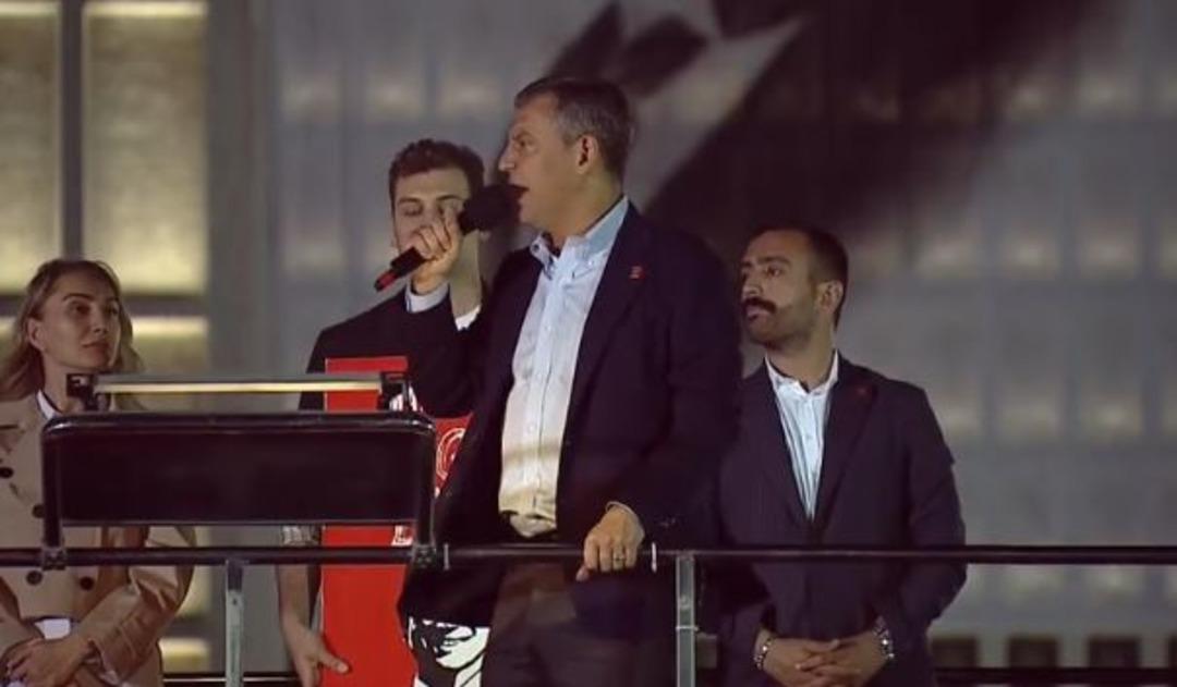 Özgür Özel, CHP'nin Saraçhane etkinliğiyle konuştu: 