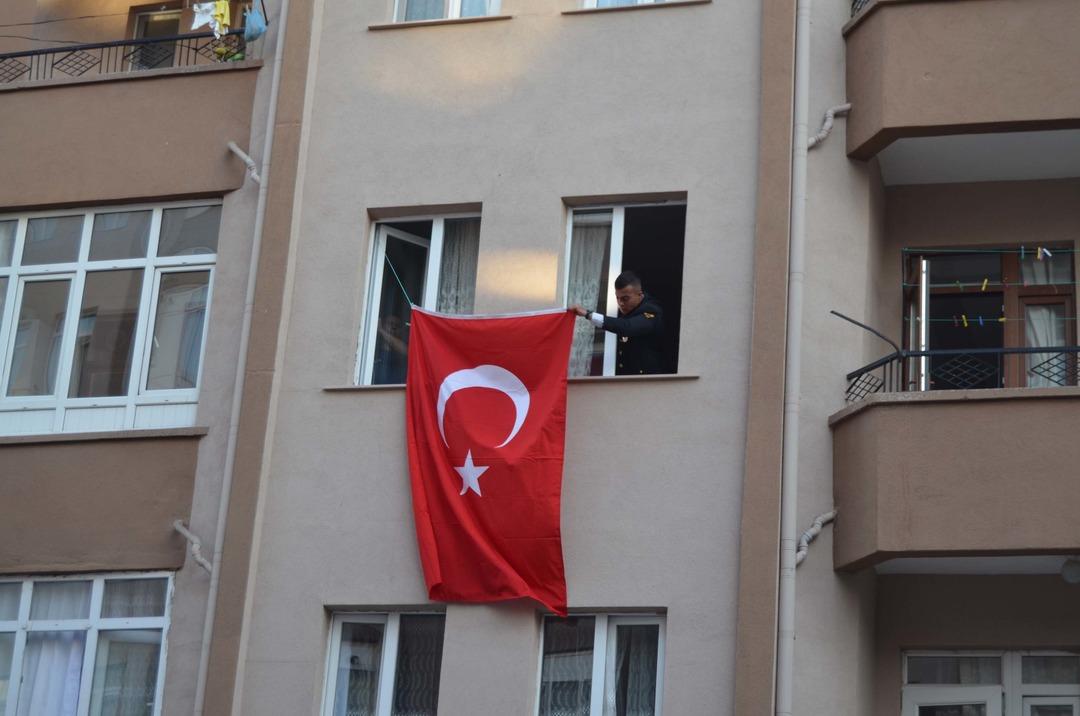 Metan gazı zehirlenmesinde 5 asker öldürüldü! MSB şehitlerin isimlerini açıkladı, acı haberler babanın ocaklarına ulaştı
