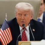 Rusya’ya tepki gösteren Trump, iki nükleer denizaltının “gereken yere” konuşlandırıldığını açıkladı