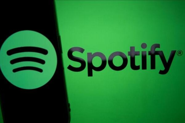 Spotify’dan yapay zeka hamlesi: Büyük müzik şirketleriyle anlaştı
