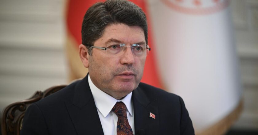 Bakan Tunç’tan Rojin Kabaiş açıklaması: Tüm süreç titizlikle yürütülmekte