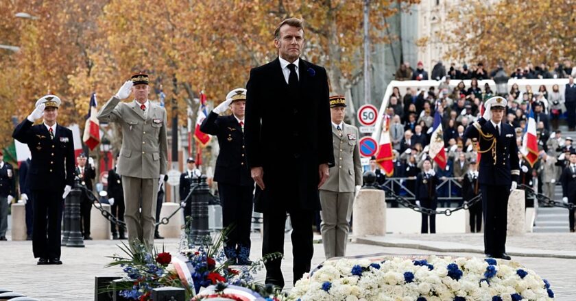 Video. Ateşkes Günü: Paris’te 11 kasım Macron’un askerleri onurlandırmasıyla anıldı