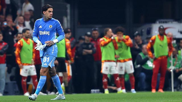 PFDK Fenerbahçeli Ederson ve Mert Hakan Yandaş’a verilen cezayı açıkladı!